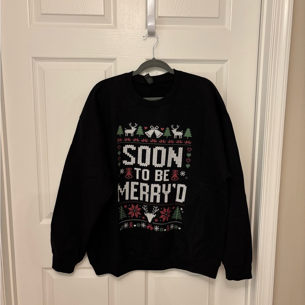 Black Fiancé/Fiancée Christmas Sweatshirt